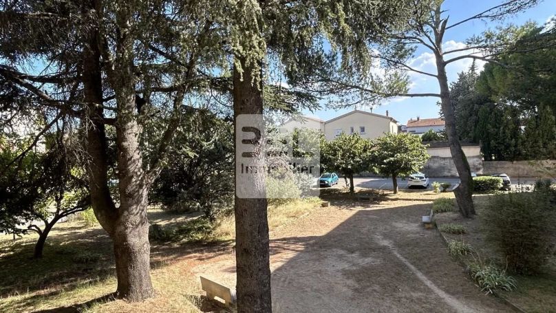 A louer APPARTEMENT T4 70 M2  BAGNOLS SUR CEZE