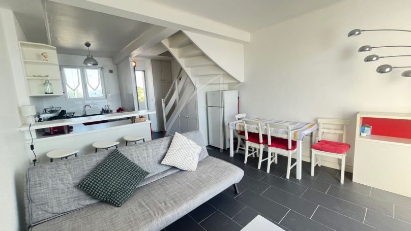 A louer APPARTEMENT DUPLEX NEUF T3 52 M2 TERRASSE PIEDS DANS L'EAU PALAVAS LES FLOTS