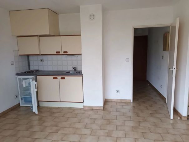 A louer STUDIO  25 M2  MONTPELLIER