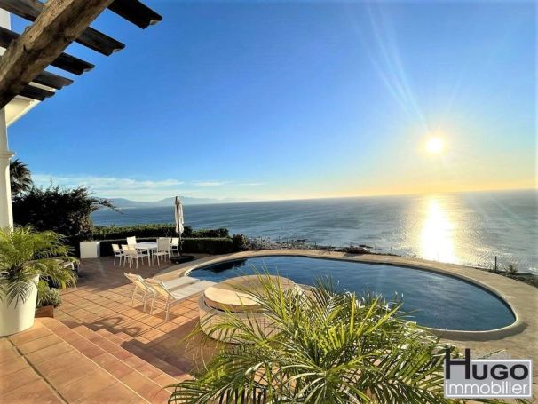 A louer MAISON  10 PIECES 355 M2 BORD DE MER BORDEAUX