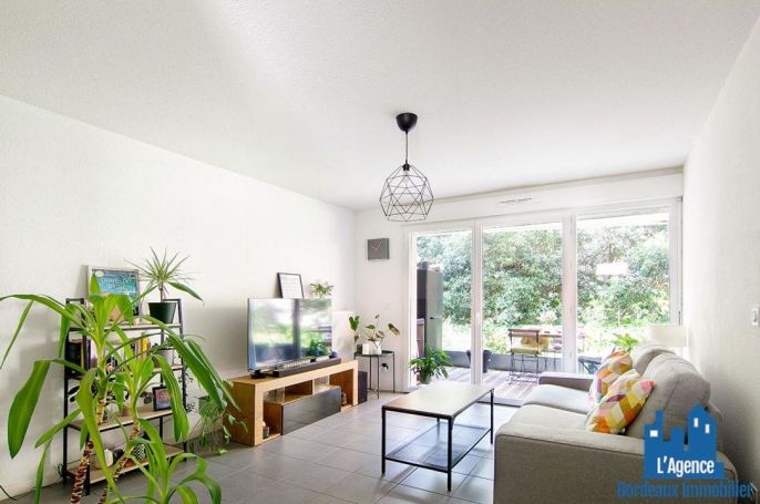 A louer APPARTEMENT T2 40 M2 TERRASSE  CENON