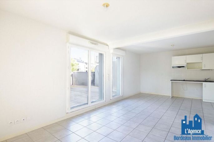 A louer APPARTEMENT T3 62 M2 TERRASSE  VILLENAVE D ORNON
