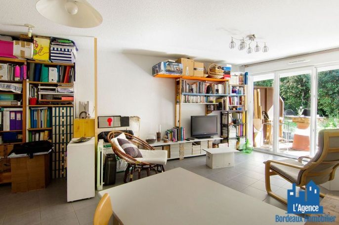 A louer APPARTEMENT T2 41 M2 TERRASSE  CENON