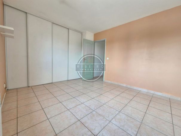 A louer MAISON  4 PIECES 81 M2 BORD DE MER AGDE