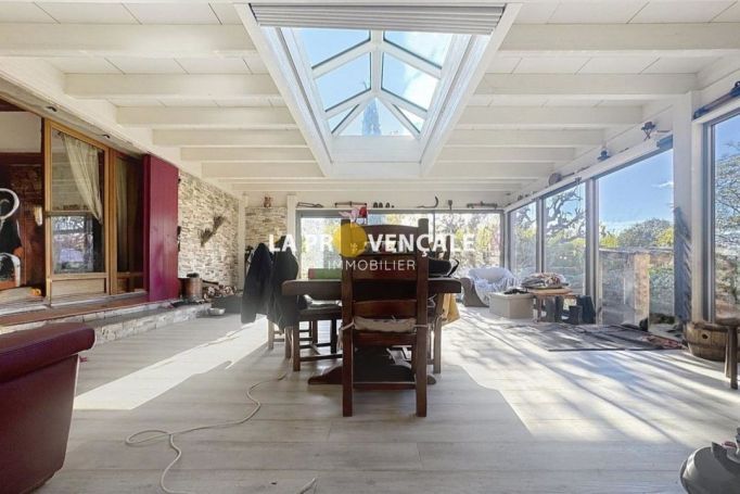 A louer MAISON  DE MAîTRE  TRETS