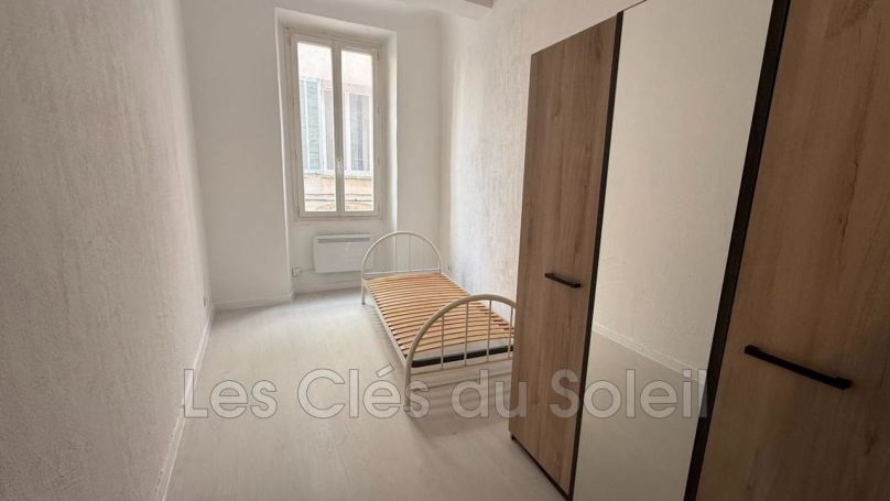 A louer APPARTEMENT T3 56 M2  BRIGNOLES