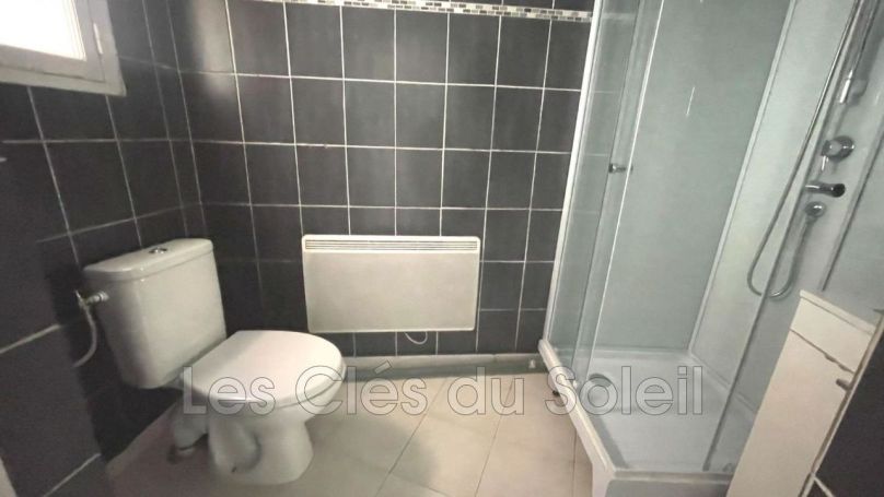 A louer APPARTEMENT T2 51 M2  BRIGNOLES
