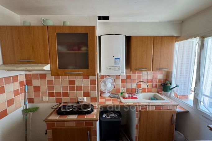 A louer APPARTEMENT T2 49 M2 BORD DE MER TOULON