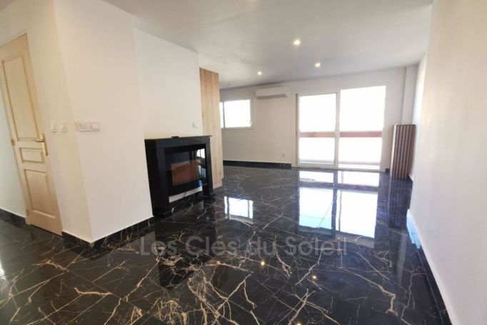 A louer APPARTEMENT NEUF T4 70 M2 BORD DE MER TOULON