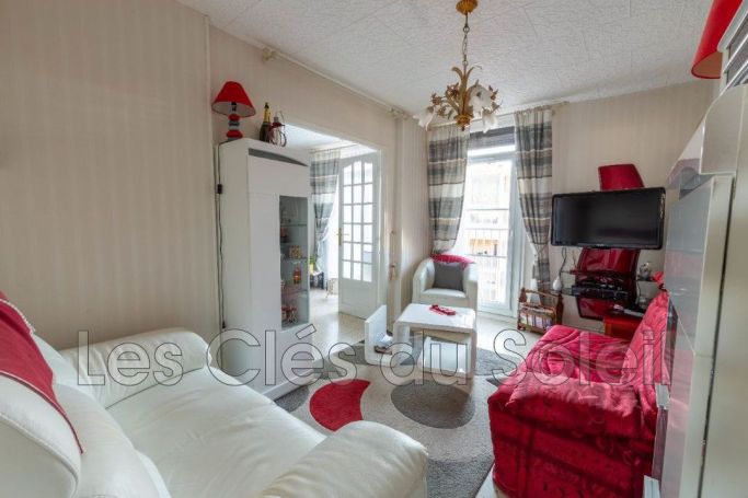 A louer APPARTEMENT T4 80 M2 VUE MER LA SEYNE SUR MER