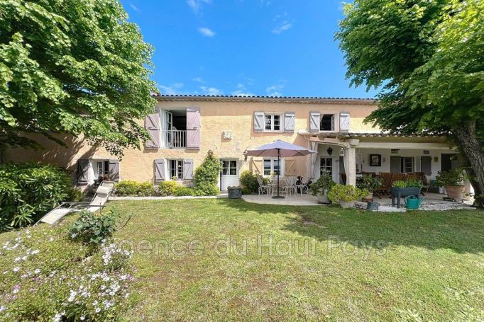 A louer LONGèRE  160 M2  TANNERON