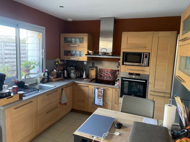 A louer APPARTEMENT T3 70 M2  COARRAZE