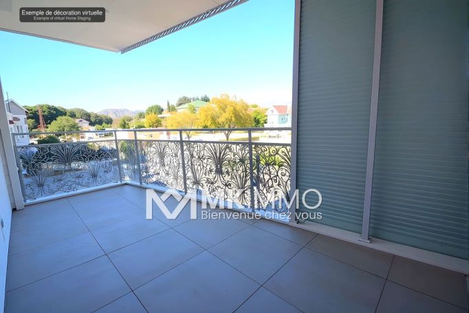 A louer APPARTEMENT T3 62 M2 TERRASSE BORD DE MER SAINT LAURENT DU VAR