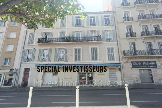 A louer APPARTEMENT T2 35 M2 BORD DE MER TOULON