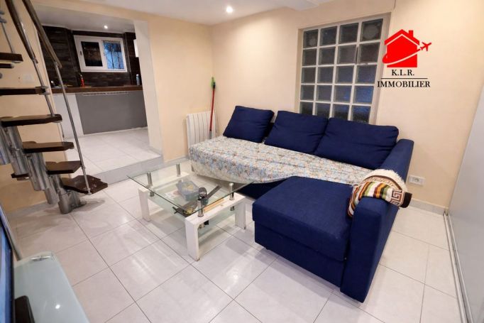 A louer APPARTEMENT DUPLEX T3 57 M2 BORD DE MER NICE