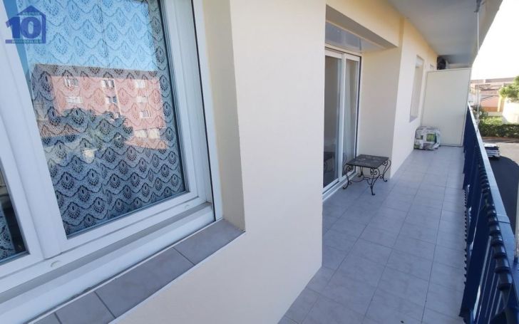 A louer APPARTEMENT T3 41 M2 TERRASSE BORD DE MER VALRAS PLAGE