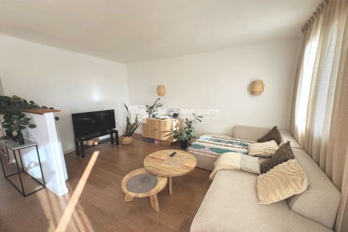A louer APPARTEMENT T3 64 M2  AIX EN PROVENCE