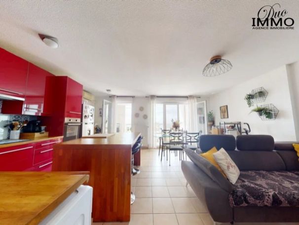 A louer APPARTEMENT T3 69 M2 TERRASSE VUE MER PORT DE BOUC