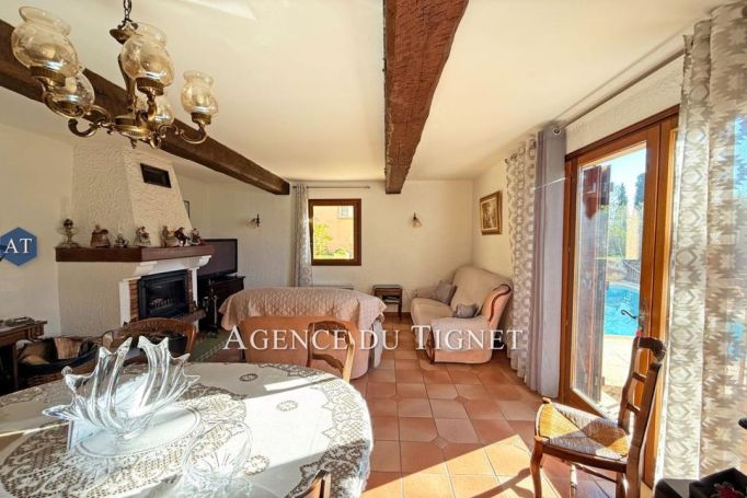 A louer MAISON  5 PIECES 122 M2  PEYMEINADE