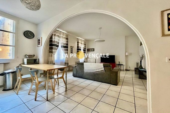 A louer APPARTEMENT T2 65 M2  AIX EN PROVENCE