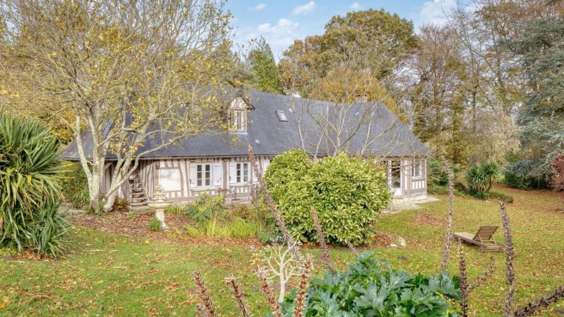 A louer LONGèRE  4 PIECES 200 M2 BORD DE MER BRACHY