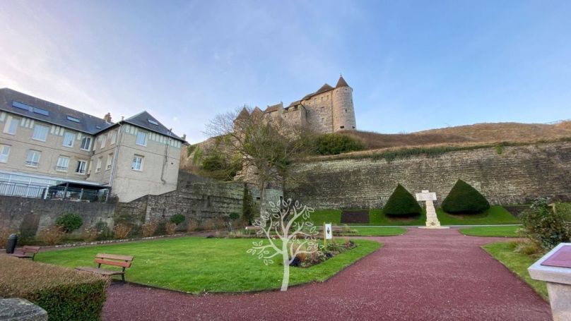 A louer APPARTEMENT T6 170 M2 VUE MER DIEPPE