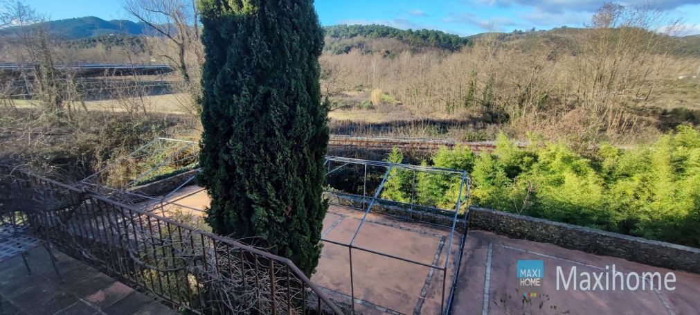 A louer APPARTEMENT  415 M2 TERRASSE  SAINT MARTIN DE VALGALGUES