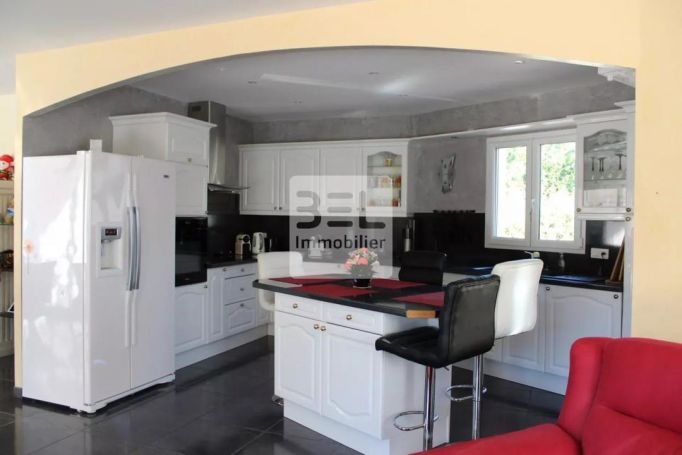 A louer MAISON  4 PIECES 130 M2  L ARDOISE