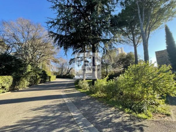 A louer APPARTEMENT T2 44 M2 TERRASSE  BAGNOLS SUR CEZE