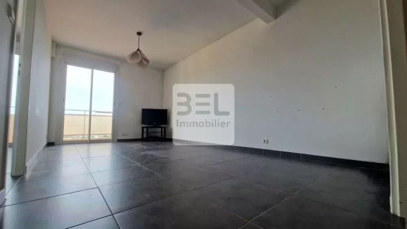 A louer APPARTEMENT T3 56 M2  BAGNOLS SUR CEZE