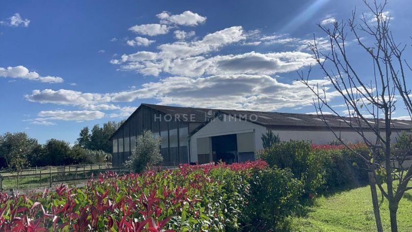 A vendre MAISON  5 PIECES 87 M2  NIMES