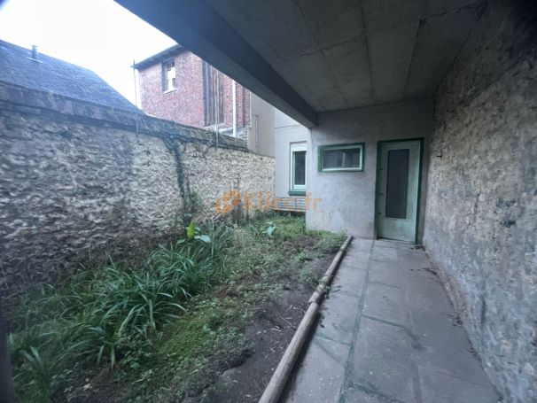 A vendre Maison bourgeoise 11 PIECES 240 m&sup2;  FECAMP