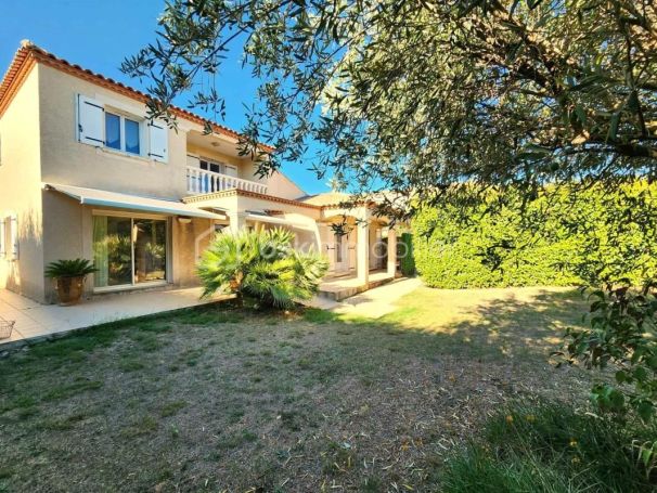 A vendre MAISON  5 PIECES 129 M2  PEZENAS