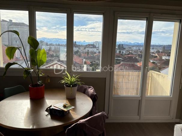 A louer APPARTEMENT T3 61 M2  PAU