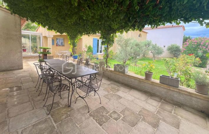 A louer MAISON  CONTEMPORAINE  PELISSANNE