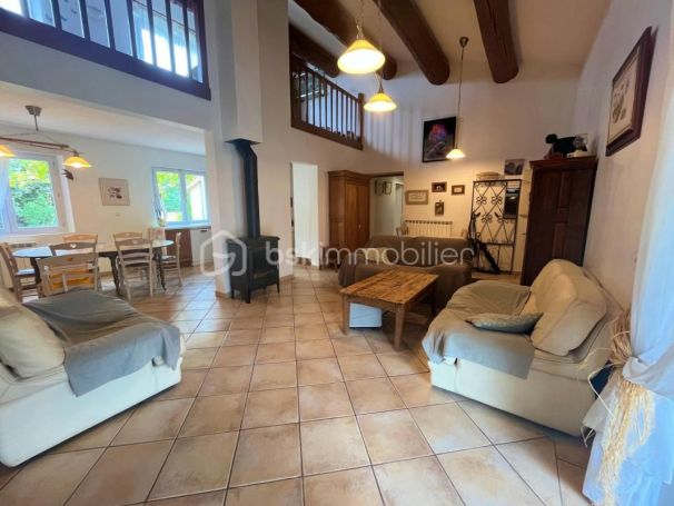 A louer MAISON  CONTEMPORAINE  PELISSANNE