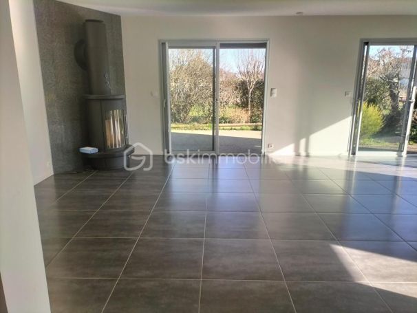 A louer MAISON  CONTEMPORAINE BORD DE MER OLORON SAINTE MARIE