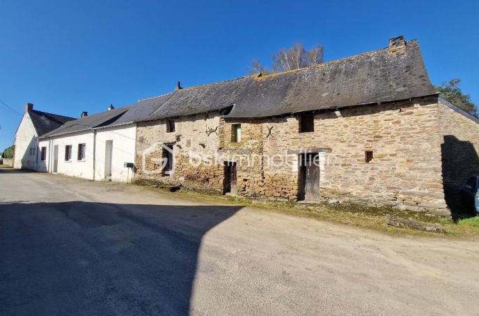 A louer LONGèRE  3 PIECES 81 M2  PETIT MARS