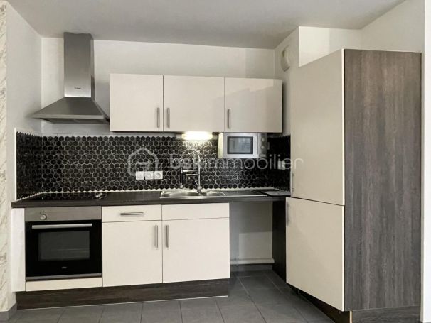 A louer APPARTEMENT T4 61 M2  ROUEN