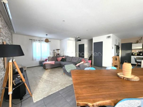 A vendre MAISON  4 PIECES 107 M2  TOURBES