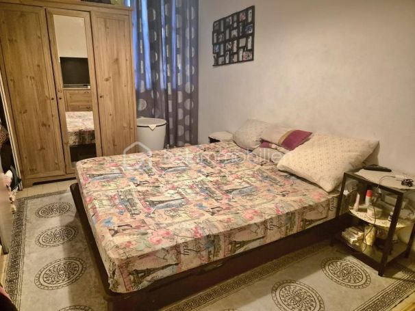 A louer APPARTEMENT T4 69 M2 BORD DE MER TOULON