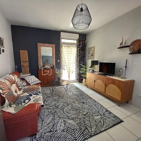 A louer APPARTEMENT T2 46 M2 TERRASSE  CLERMONT L HERAULT