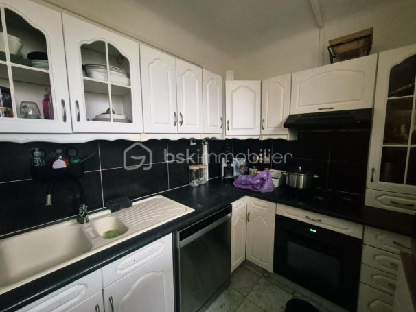 A louer APPARTEMENT T3 53 M2  SALON DE PROVENCE