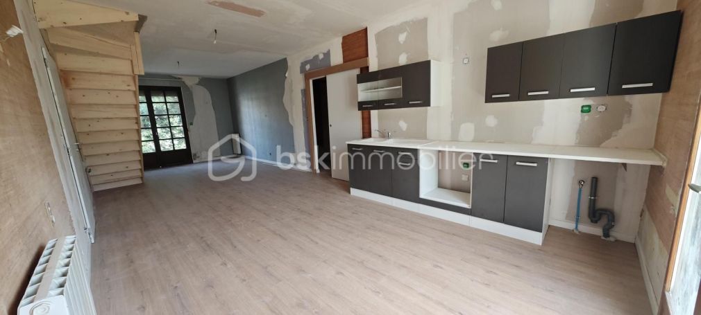 A louer MAISON  4 PIECES 130 M2 BORD DE MER FRONTIGNAN