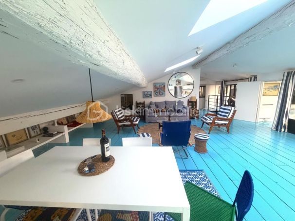 A louer APPARTEMENT T3 100 M2 BORD DE MER SETE