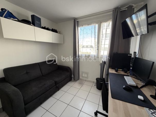 A vendre STUDIO  11 M2 PIEDS DANS L'EAU LE HAVRE