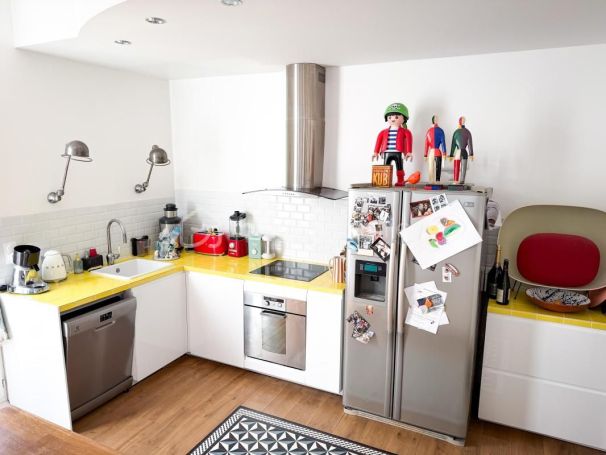 A louer APPARTEMENT T5 131 M2 BORD DE MER SETE