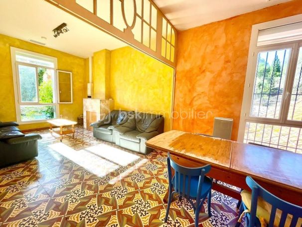 A louer APPARTEMENT T5 117 M2 BORD DE MER BANYULS SUR MER