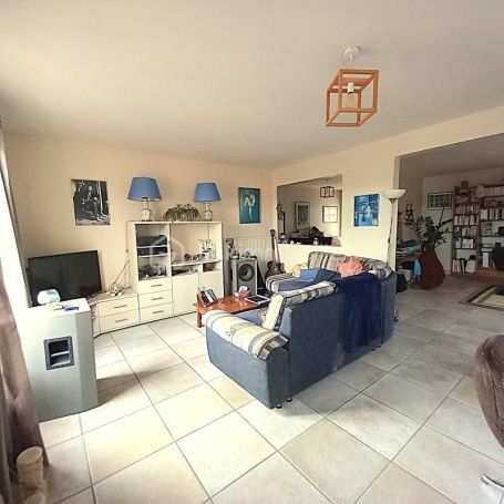 A louer APPARTEMENT T4 108 M2 TERRASSE  BAILLARGUES