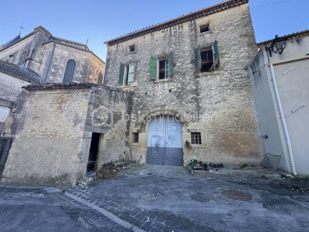 A louer MAISON  DE MAîTRE  MONTADY